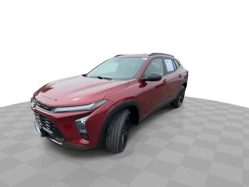 Certified 2024 Chevrolet Trax ACTIV w/ Sunroof Package FWD image 4