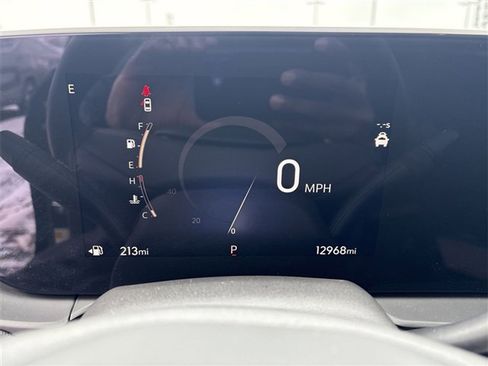 Used 2024 Buick Envista Preferred w/ Convenience I Package image 11