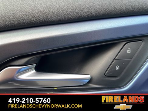 New 2026 Chevrolet Equinox EV LT image 22