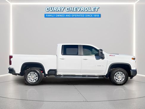 Used 2024 Chevrolet Silverado 2500 LT image 13