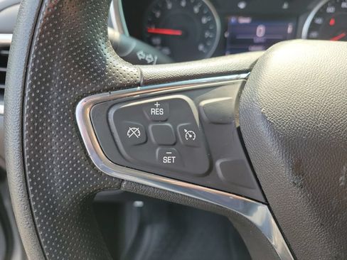 Used 2019 Chevrolet Equinox LT FWD image 27