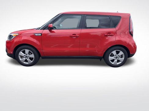 Used 2019 Kia Soul FWD image 5