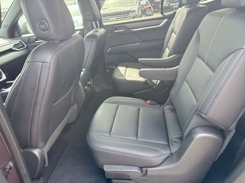 Used 2026 GMC Acadia Elevation w/ Elevation Premium Package AWD/4WD image 63