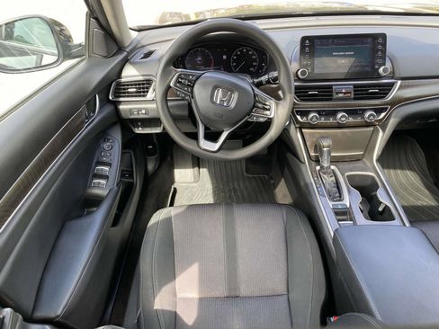 Certified 2018 Honda Accord EX image 10