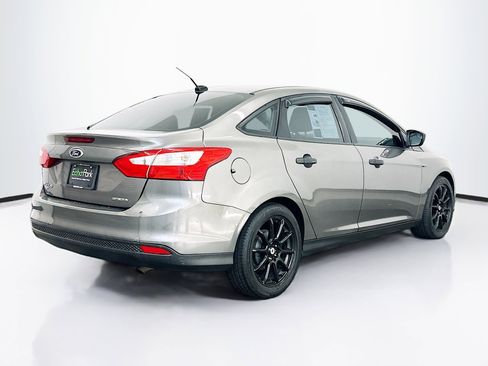 Used 2014 Ford Focus S FWD image 9
