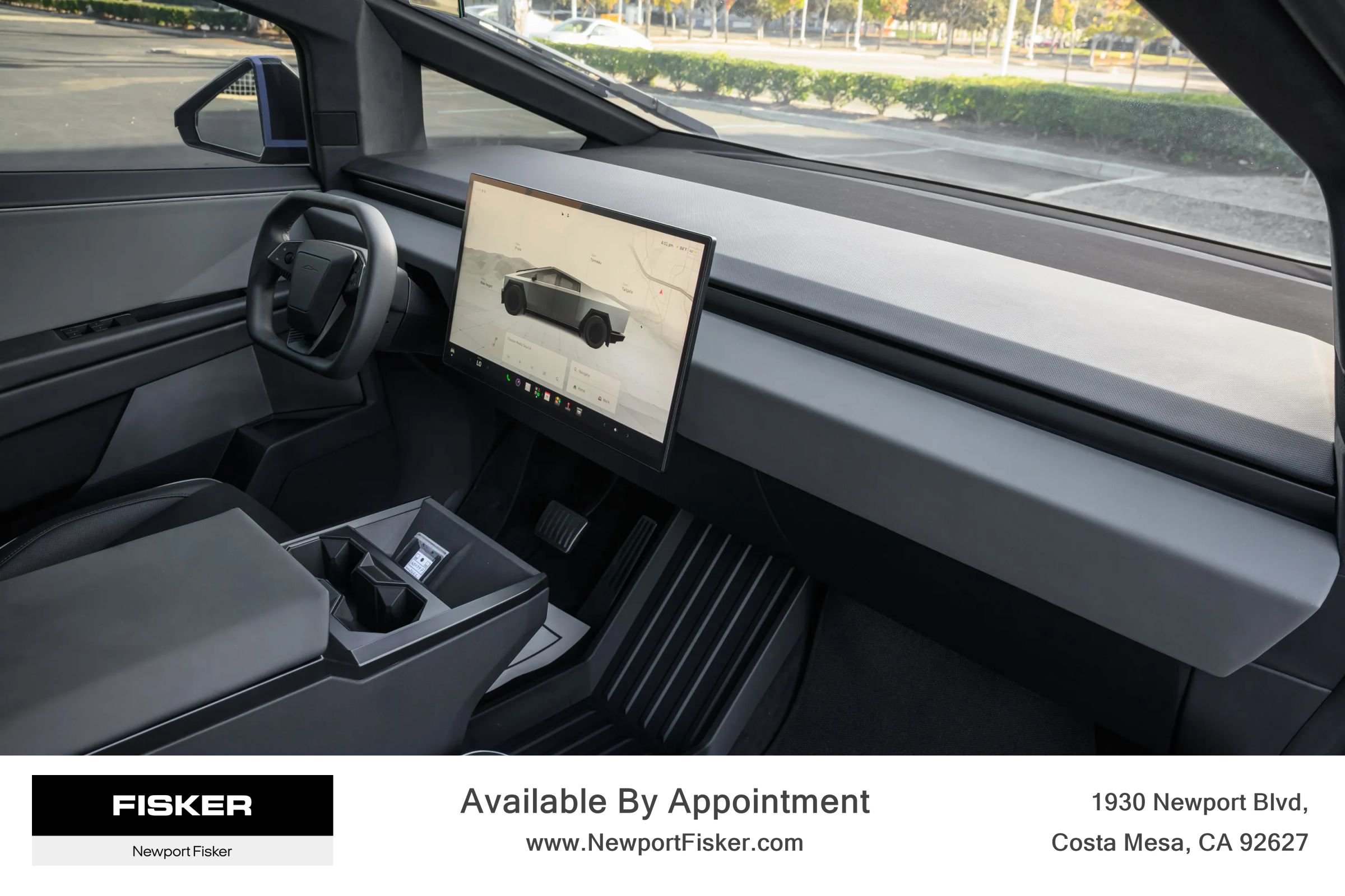Used 2024 Tesla Cybertruck AWD Crew Cab image 30