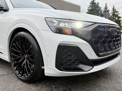 Used 2025 Audi SQ8 Prestige image 18