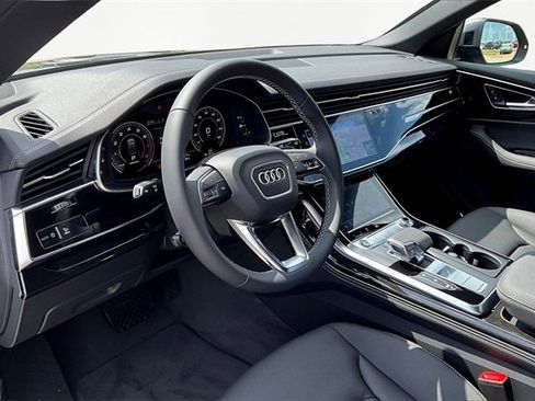 New 2025 Audi Q8 Premium Plus image 6