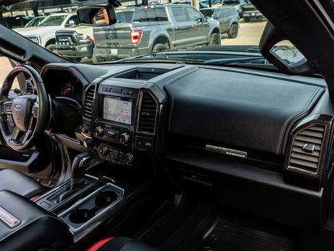 Used 2019 Ford F150 Raptor w/ Equipment Group 802A Luxury image 17