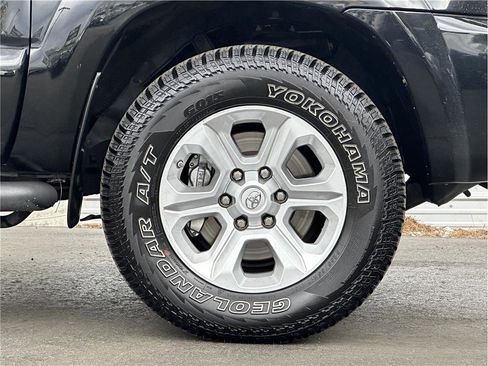 Used 2009 Toyota 4Runner Sport image 26