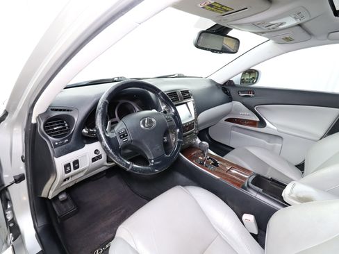 Used 2006 Lexus IS 350 image 9
