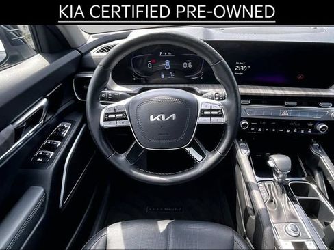 Certified 2023 Kia Telluride EX w/ EX Captain's Chair Package AWD/4WD image 5