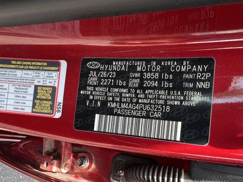 Used 2023 Hyundai Elantra SEL FWD image 13
