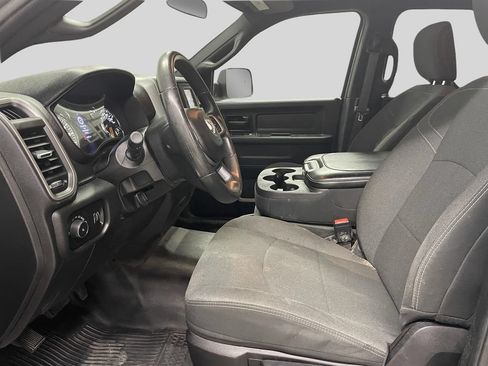 Used 2021 RAM 2500 Tradesman w/ Chrome Appearance Group AWD/4WD image 13