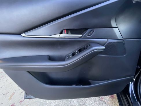 Used 2021 MAZDA CX-30 AWD 2.5 S w/ Select Package image 21