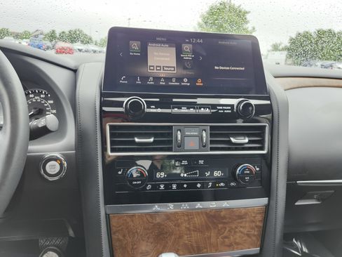 Used 2023 Nissan Armada SL w/ Captain's Chairs Package AWD/4WD image 35