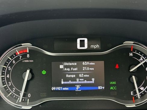 Used 2016 Honda Pilot Elite image 12