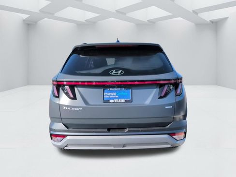 Certified 2025 Hyundai Tucson Limited image 6