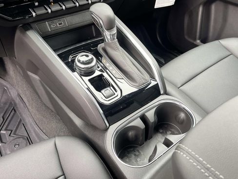 New 2026 GMC Canyon Elevation w/ Convenience Package image 27