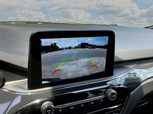 Certified 2025 Ford Escape ST-Line FWD image 16