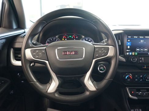 Used 2022 GMC Terrain SLE w/ Driver Convenience Package AWD/4WD image 29