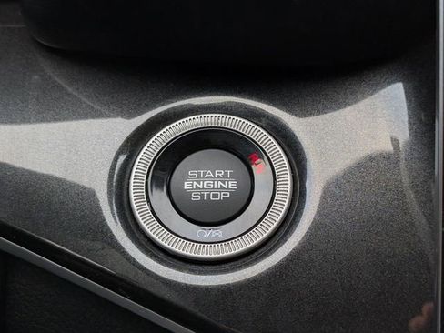 Used 2021 Jeep Grand Cherokee L Laredo image 18