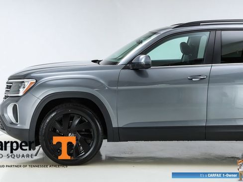 Used 2024 Volkswagen Atlas SE FWD image 42