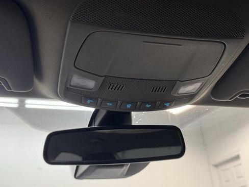 Used 2020 Ford Fusion SE image 24