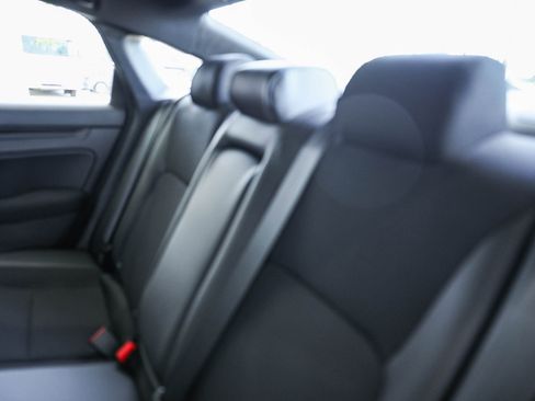 Used 2025 Honda Civic Sport image 26