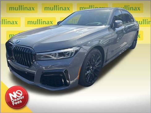 Used 2021 BMW 750i xDrive w/ Executive Package image 1