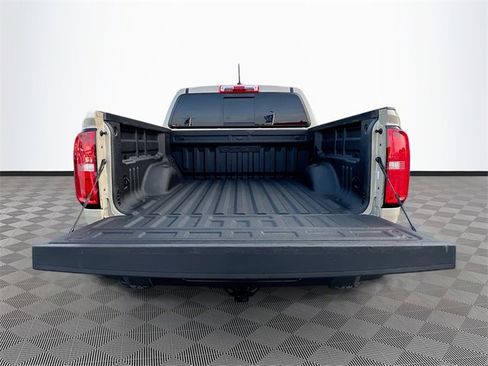 Used 2021 Chevrolet Colorado ZR2 image 24