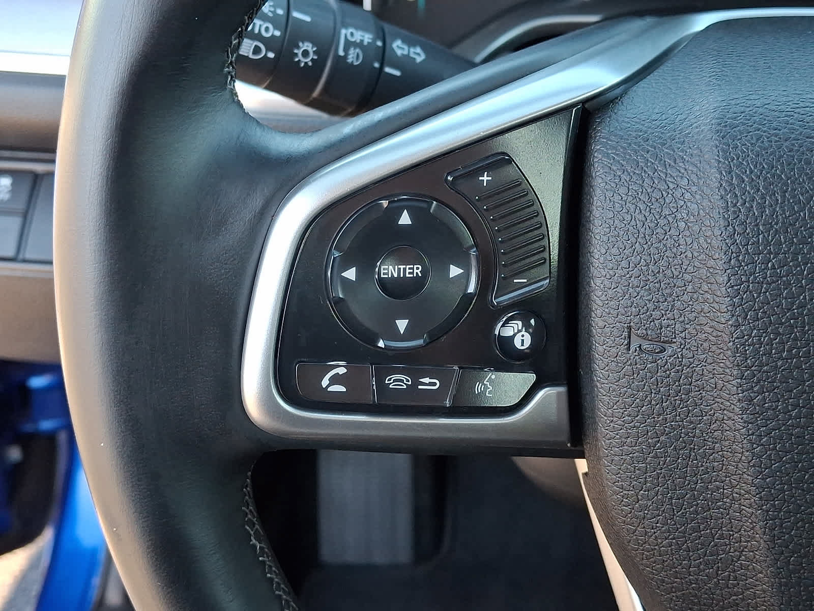 Used 2018 Honda Civic EX-T image 22