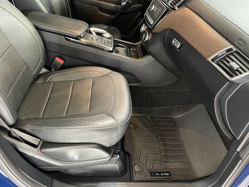 Used 2017 Mercedes-Benz GLE 43 AMG 4MATIC Coupe image 31