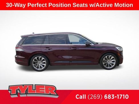 Used 2021 Lincoln Aviator Grand Touring w/ Equipment Group 302A AWD/4WD image 9