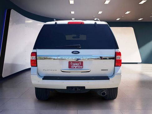 Used 2017 Ford Expedition Platinum image 4