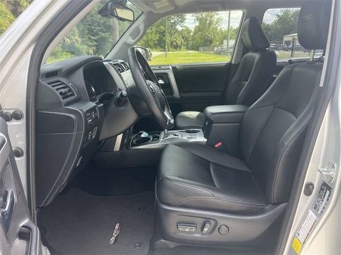 Used 2024 Toyota 4Runner TRD Sport image 11