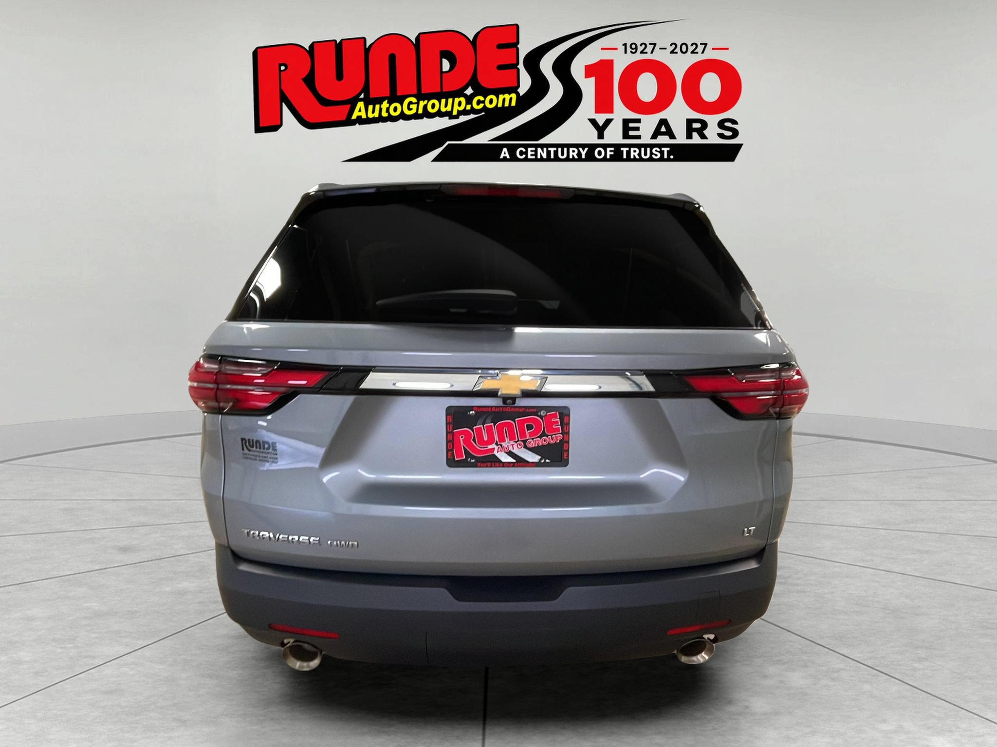 Used 2023 Chevrolet Traverse LT AWD/4WD image 4