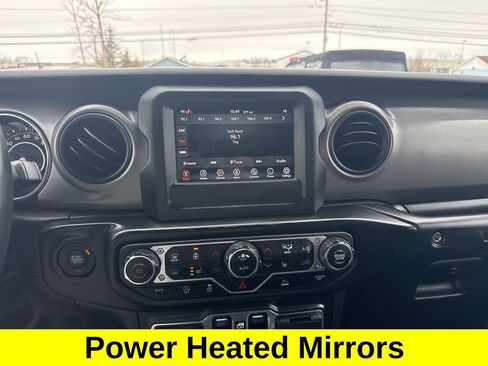 Used 2023 Jeep Wrangler Willys image 22