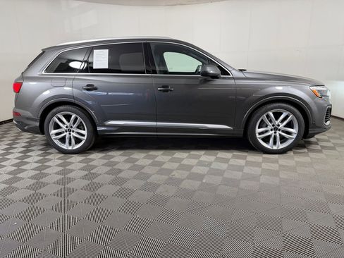 Used 2025 Audi Q7 3.0T Premium Plus w/ Premium Plus Package AWD/4WD image 8