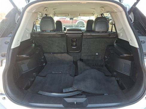 Used 2014 Nissan Rogue SL image 25