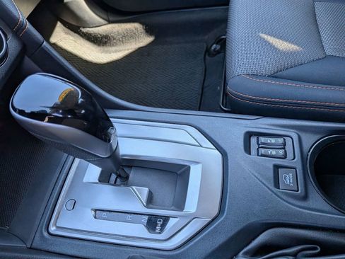 Used 2023 Subaru Crosstrek 2.0i Premium image 23