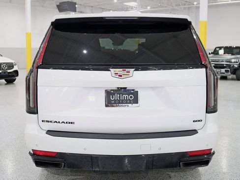 Used 2023 Cadillac Escalade Sport Platinum AWD/4WD image 14