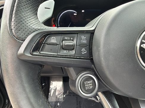 Used 2024 Alfa Romeo Stelvio Sprint AWD/4WD image 28