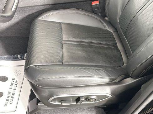 Used 2025 Jeep Wagoneer 4WD image 21