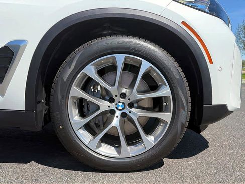 New 2026 BMW X5 xDrive50e AWD/4WD image 34