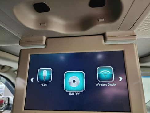 Used 2020 GMC Yukon XL Denali w/ Denali Ultimate Package image 31