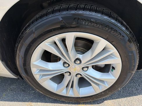 Used 2014 Chevrolet Impala LT FWD image 35