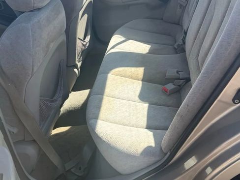 Used 2006 Hyundai Elantra GLS image 9