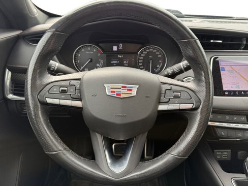 Used 2022 Cadillac XT4 Sport w/ LPO, Onyx Lite Package AWD/4WD image 14