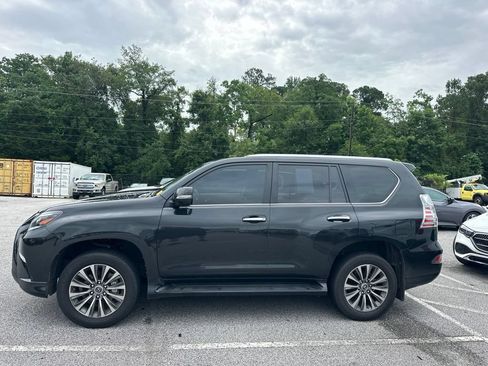 Used 2023 Lexus GX 460 Luxury AWD/4WD image 5